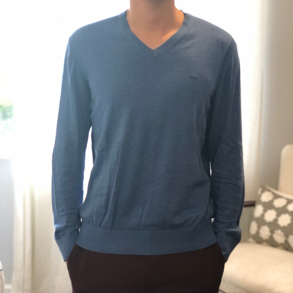 MICHAEL KORS V-NECK SWEATER (BLUE)